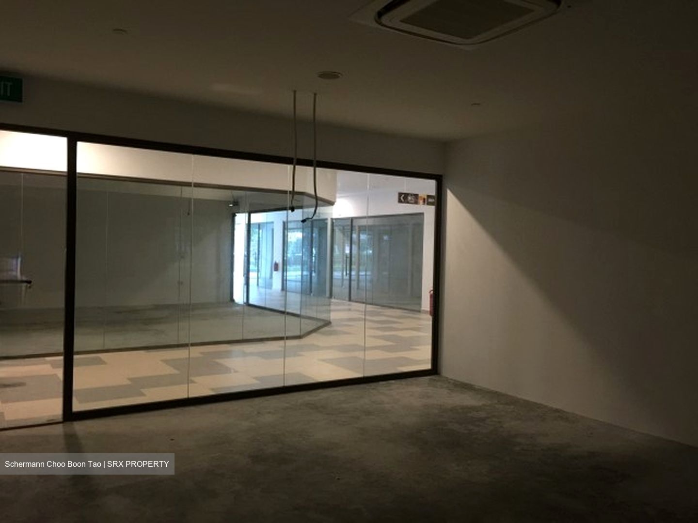 Kensington Square (D19), Retail #483525001